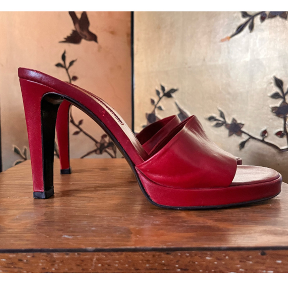 90s-2000's VTG Red Heel Sandal Size 8, 4 " high, Retro, Boho,